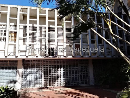 Local Comercial En Venta En Santa Eduvigis.