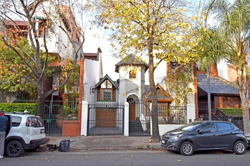 Venta Casa 6 Amb Jardin Y Pileta Parque Patricios