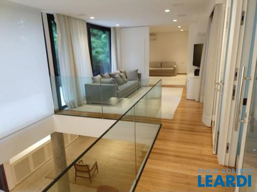 Imagem 10 de 15 de Casa Assobradada - Jardim Europa - Sp - 562808