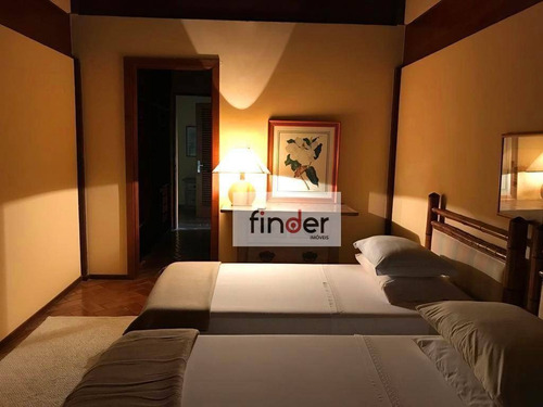 Imagem 24 de 27 de Mansão No Guarujá Golf Club, Av. Pernambuco, 471. São 576 M², 4 Suítes, Piscina E Jardim. Praia Do Pernambuco - Guarujá/sp - Ca0792