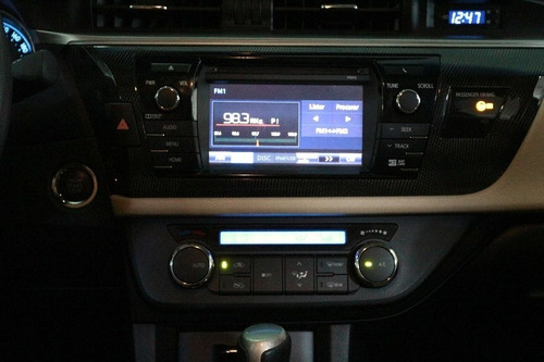 Toyota Corolla Altis 2.0-2016/2017
