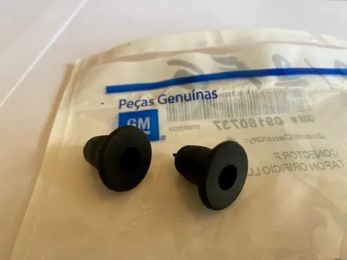 2 Bucha Encaixe Lanterna Traseira Cobalt Spin Onix Prisma Gm