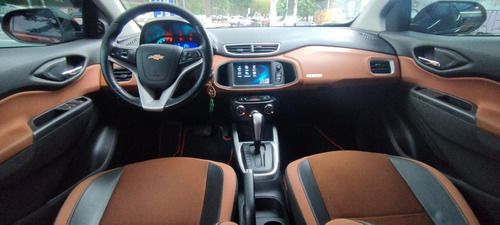 Chevrolet Onix 1.4 Activ Aut. 5p