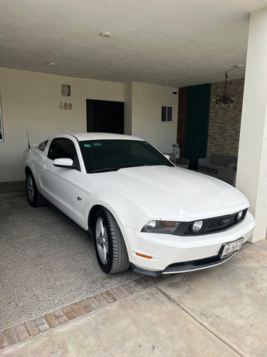 Mustang V8 - 220mil Pesos