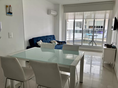 Apartamento En Península 1 Dormitorio Con Garage