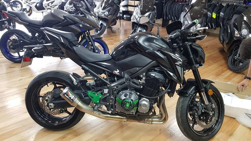 Kawasaki Z900 2017, Con Accesorios Originales.