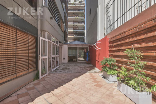 Imagen 11 de 30 de Belgrano - 4 Amb _ Categoría ! Patio Con Parrilla De 150 Metros ! Cochera . Unico !