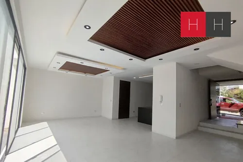 Casa En Venta En Lomas De Angelópolis Ii