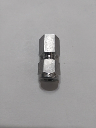 Conector Recto 1/4  Od X 1/8  Npt Hembra Acero Inoxidable