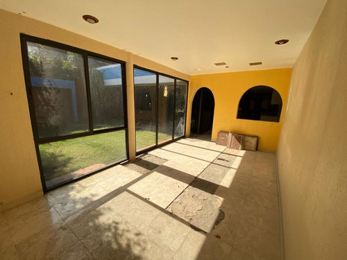 Imagen 6 de 20 de Casa Para Remodelar En Venta / Barrio De La Concepción