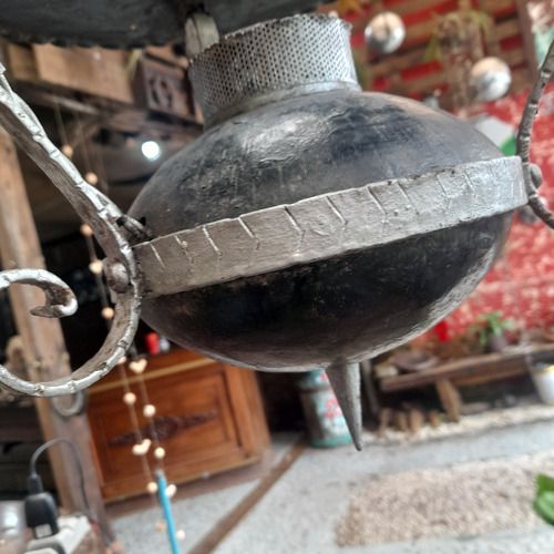 Imagem 4 de 10 de Lustre Antigo Ferro Feito A Mão Rústico Medieval Restauro