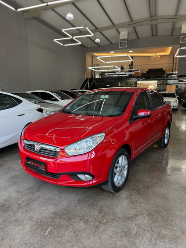 Fiat Grand Siena 1.6 16v Essence Flex Dualogic 4p