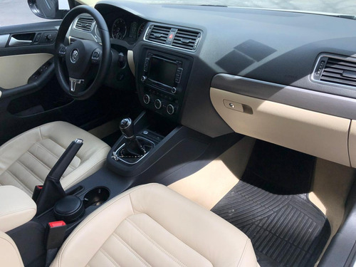 Volkswagen Vento 2.0 Sportline Tsi 200cv Bi-xenon 2013
