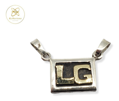 Imagen 2 de 7 de Dije Plata Y Oro Rectangular Con 2 Iniciales A Pedido