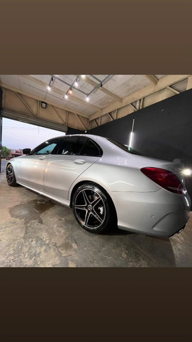 Mercedes-Benz Classe C 2.0 Avantgarde Turbo 4p