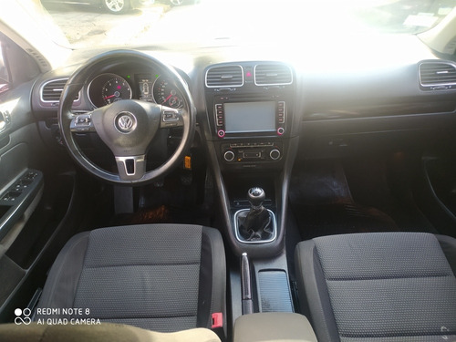 Volkswagen Vento Variant 2.5 Confort 170cv 2012
