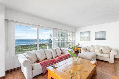 Departamento En Venta En Playa Mansa - 3 Dorm Y Dep. - Reciclado - Complejo Lincoln Center - Torre Jefferson