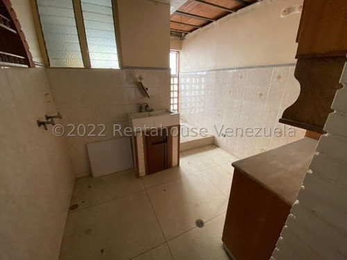 Imagen 12 de 30 de Venta De Apartamento En Cumbres De Curumo Rah 22-19439 Orlando Figueira 0412 553 52 89