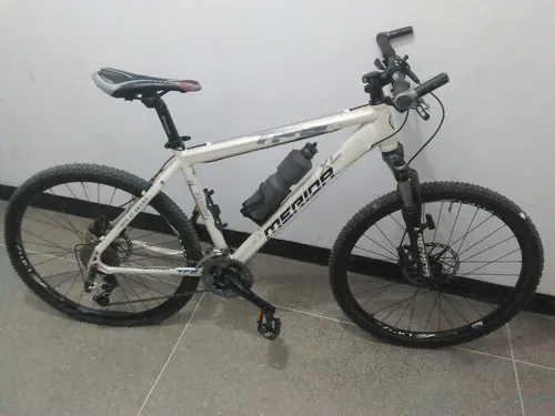 Bicicleta merida tfs 100 new arrivals