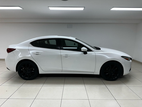 Mazda Mazda 3 S