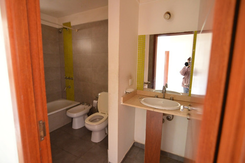 Imagen 9 de 22 de Ph T/casa Frente Con Patio Y Parrilla 2 Ambientes