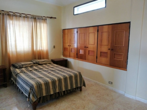 Imagen 11 de 14 de 139679 Liliana Trias 04140432833 Casa Venta El Parral