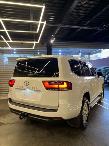 Toyota Land Cruiser Lc300 2024