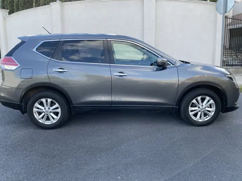 Nissan X-Trail 2.5 Sense 2 Row Cvt