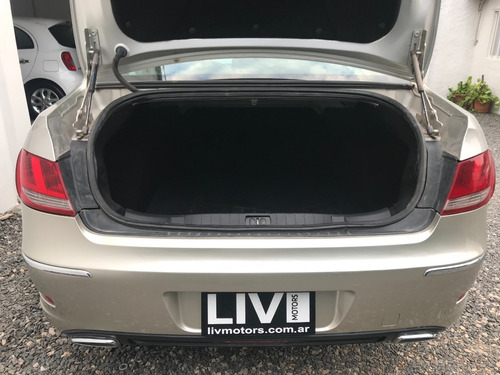 Peugeot 408 Allure 2.0 Año 2014 - Liv Motors