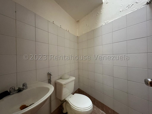 Vendo Potencial Casa Remodelar Cumbres De Curumo Yf