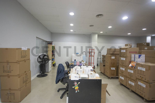 Venta Oficinas + Depósito + Cocheras - Financiación