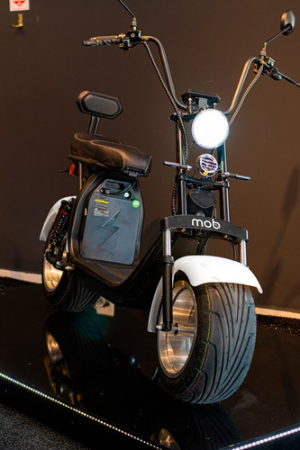 Imagem 2 de 8 de Scooter Eletrica Mob 3000