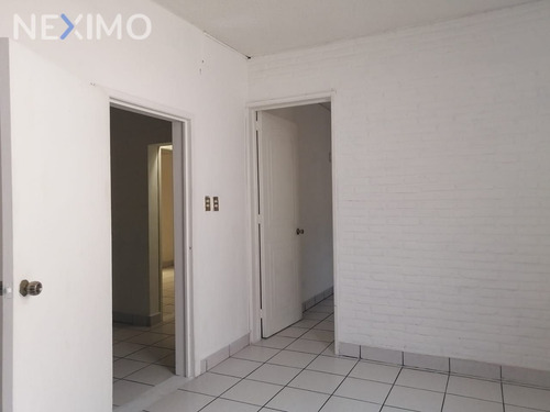 Imagen 15 de 23 de Casa Sola En Venta Con Excelente Ubicación Con Servicios Cercanos A La Zona $2,350,000