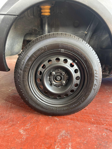 Volkswagen Saveiro 1.6 Cab. Simples Total Flex 2p