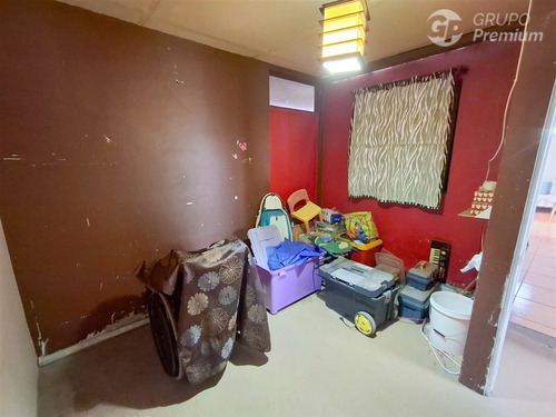 Casa En Venta De 4 Dorm. En Arica Cerca Av Cancha Rayada