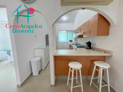 Cad Diamante Lakes Zafiro 316. Terraza Con Vista A Los Jardines Y Albercas