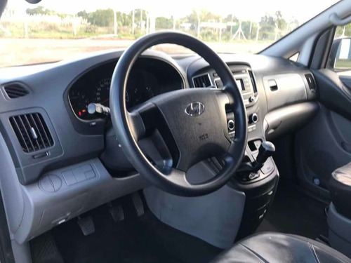 Hyundai H1 2018 2.4 Grand Starex Furgon 2.4 Dir 2abag Abs