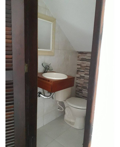 Imagem 9 de 15 de Casa 3 Quartos Duplex Suíte Vaga 3 Carros C/habite- Se - Quintino Bocaiúva. - Aec3138