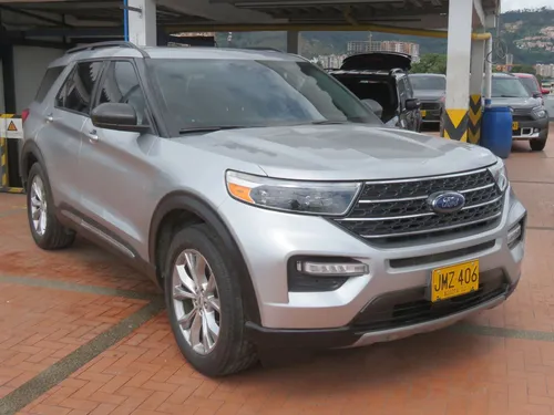 Ford Explorer Xlt 2.3 4x4 7 Pasajeros 2020 Jmz406
