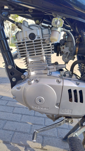 Suzuki Gn 125 F