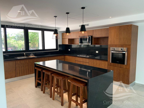 Casa En Venta Puerto Cancún