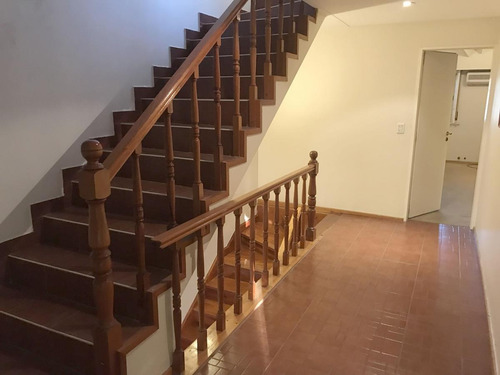 Imagen 7 de 27 de Chalet Dúplex 6 Amb. - Excelente Zona - Martínez