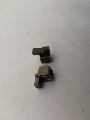 Imagen 1 de 2 de Repuesto De Seguro Para Joy-con Nintendo Switch