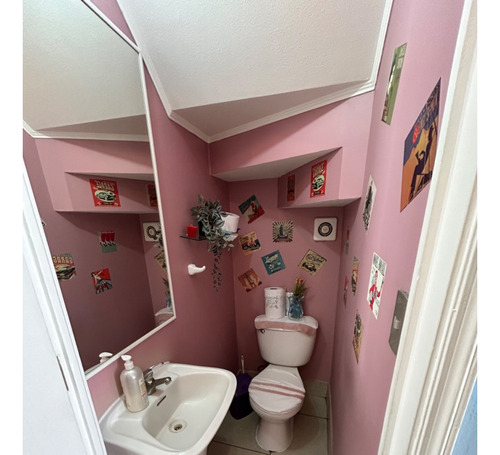 Acogedora Casa En Venta, Barrio Oeste 3d/3b!