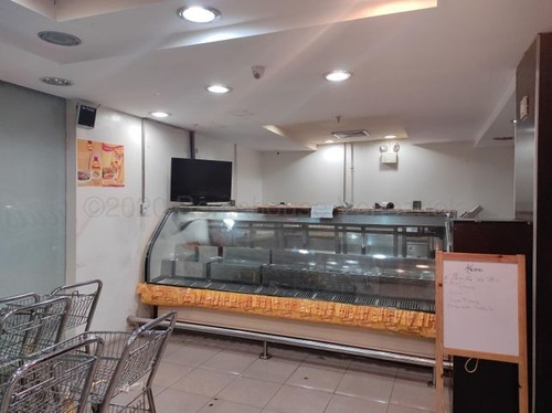 Imagen 8 de 24 de Vendo Bodegón Ubicado En C.c. Hyper Jumbo Moll, Código 22-414 Carlos M. 0424-3535083