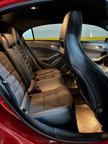 Mercedes-Benz Clase A 1.6 A200 Urban 156cv