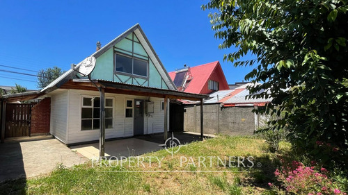 Casa En Barrio Residencial, Excelente Conectividad...