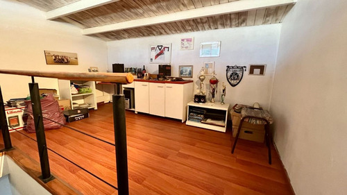 Triplex Apto Credito Villa Sarmiento