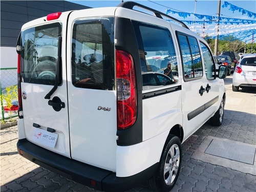 Fiat Doblo 1.8 Mpi Essence 7l 16v Flex 4p Manual