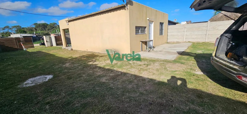 Casa En Alquiler De 2 Dormitorios